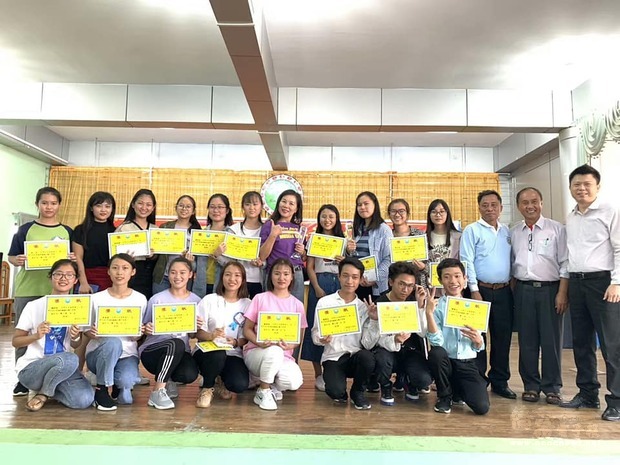 高中組前二名由明德中學包辦。