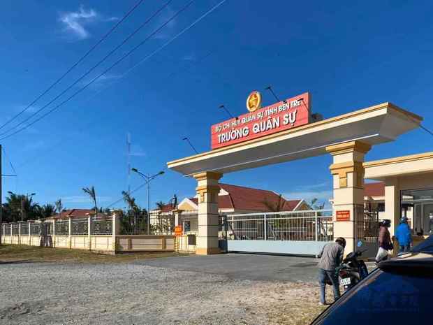 乘客被隔離的處所-檳知軍事學校。