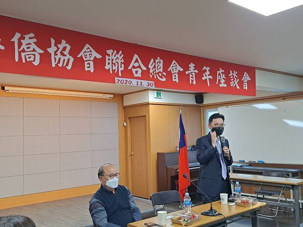 唐殿文希望僑青多參與僑社事務。