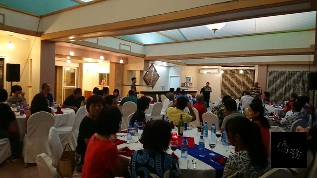 中秋聯歡晚會，使旅居馬紹爾的僑胞感受到來自臺灣的關懷，參與情形熱烈。