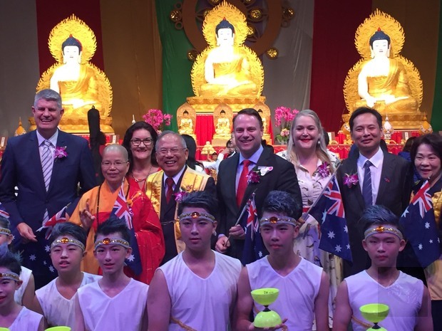 佛誕大典貴賓合影