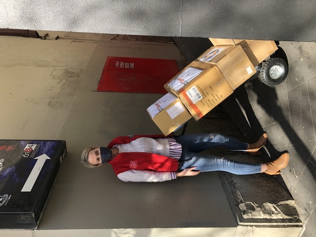 大洋洲僑界捐贈1萬片口罩予維州救世軍。