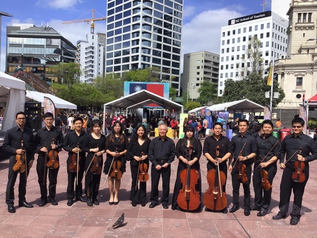 福爾摩沙弦樂團參與2019年的「臺灣日」活動。（池育文提供）