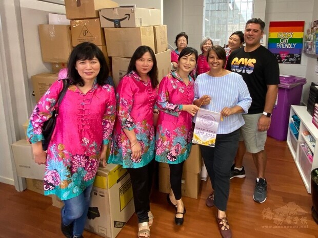 世界華人工商婦女企管協會澳洲分會捐贈愛心物資