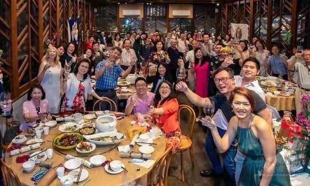 全體人員合影。