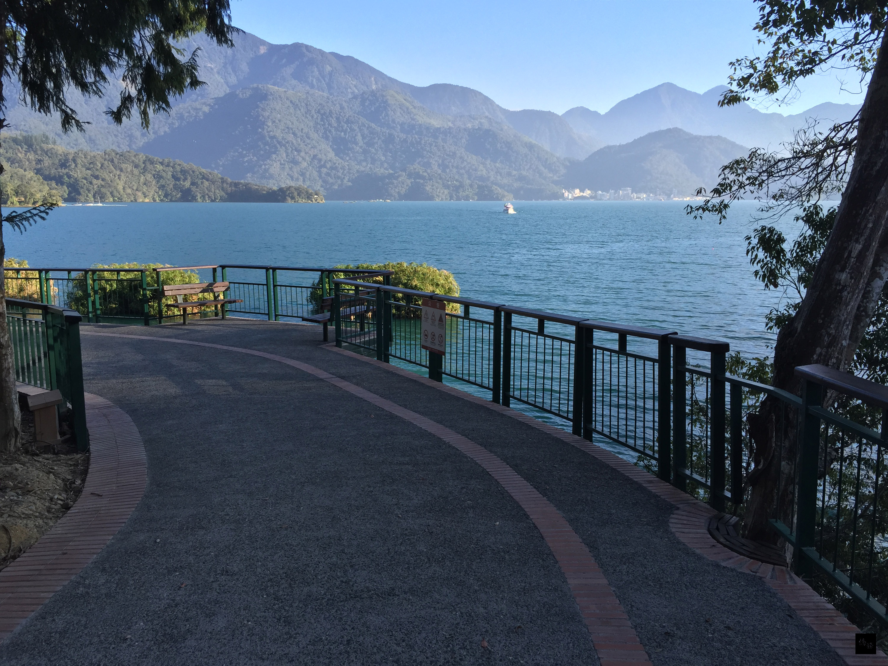 The cycling route in Sun Moon Lake area.(Photo Courtesy of CNA)