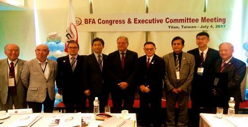 Photo courtesy of CNA; Tom Peng (4th R) and other Baseball Federation of Asia leaders. Photo taken from Chinese Taipei Baseball Association website.