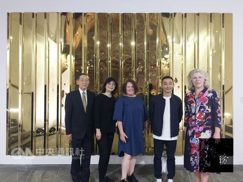 Chou Yu-cheng (second right) / Photo courtesy of the Cultural Division of Taipei Representative Office in the United Kingdom