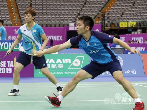 Lee Yang (right) and Yang Ching Tun / Photo courtesy of CNA