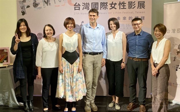 Pecha Lo (left), Diane Sovereign (second left), 9m88 (third left), and Nicolas Rouilleault (center)./ Photo courtesy of CNA