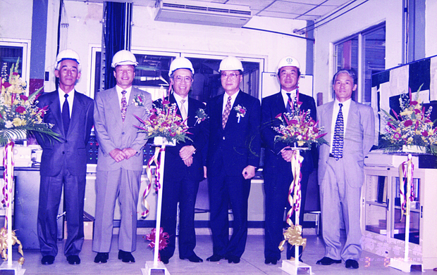 余聲清的事業版圖橫跨化工、塑料等多元領域，並與日本昭和電工和三井化學株式會社合作，朝「跨國公司」發展，更在多國設置公司。（余聲清提供）