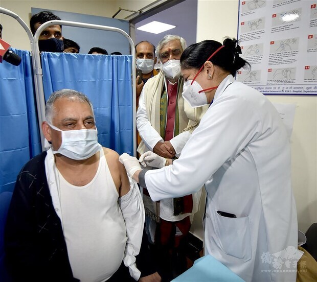 印度啟動全球規模最大的COVID-19疫苗接種計畫。