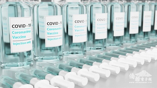 疫情指揮中心27日表示，經駐外單位聯繫，台灣透過COVAX取得的20萬劑AZ疫苗還在處理中，抵台時間可能還要晚個幾天。（示意圖／圖取自Pixabay圖庫）