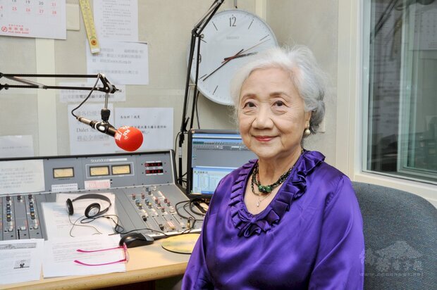 資深廣播人白銀