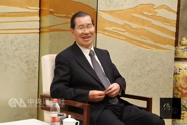 兩岸企業家峰會台灣方面理事長蕭萬長說，兩岸產業除優勢互補，如何把競爭轉為競合是台商要面對的考驗。（中央社提供）