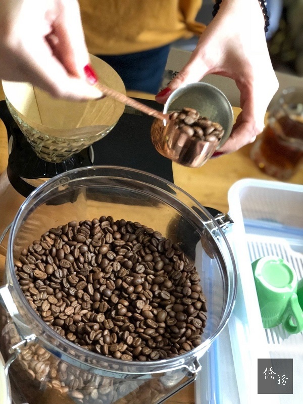 已經烘焙完成的麝香貓咖啡豆。(經濟日報提供)