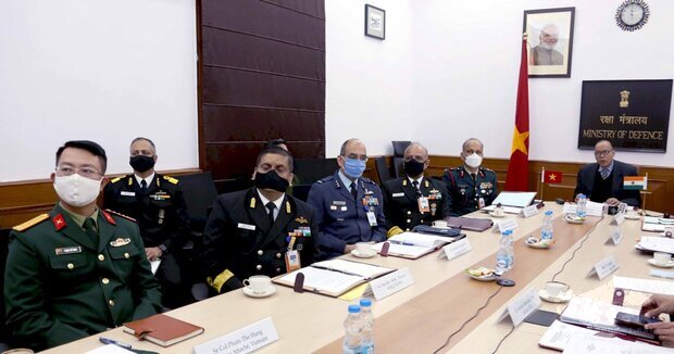 印度國防部次長庫瑪（Ajay Kumar）與越南國防部副部長阮志詠（Nguyen Chi Vinh）透過視訊共同主持第13屆印度與越南安全對話。