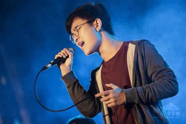 熱愛音樂的黃崇理隻身來到臺灣，用自己的音樂打動大家。（黃崇理提供）